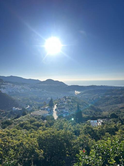Villa En Frigiliana Con Piscina, Jacuzzi Y Espectaculares Vistas Экстерьер фото